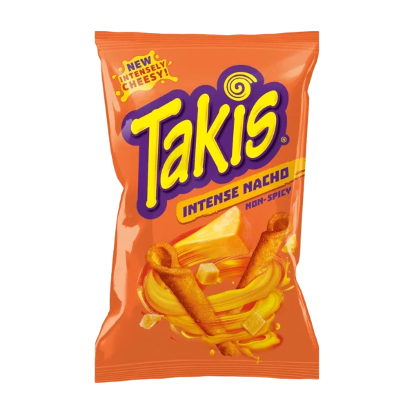 Takis Intense Nacho nem csípős, sajtos feltekert tortilla snack tasakja